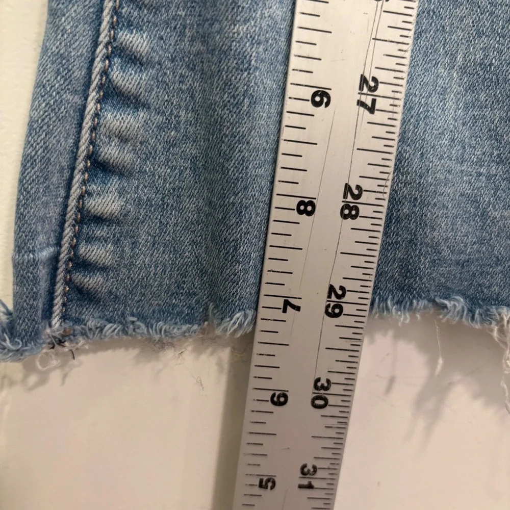 American Eagle Distressed Flare Jeans Light Wash Raw Hem Womens 8 Regular
